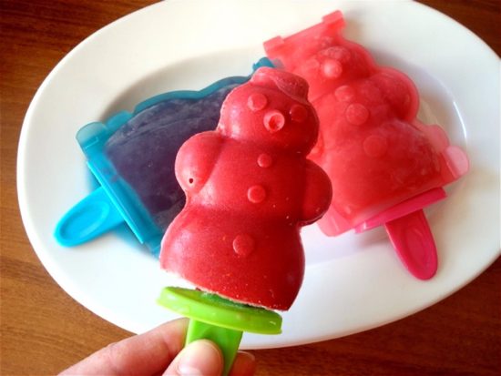 Jahodové nebo malinové nanuky