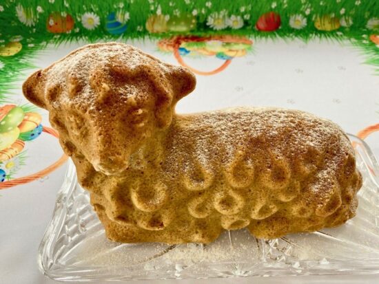 Velikonoční mrkvový beránek